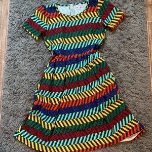 👗Adorable striped Lularoe Amelia - Size L (EUC)